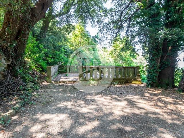 Villa di 1500 mq in vendita Castell'Anselmo, Italia