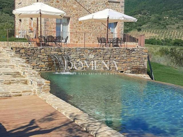 Villa in vendita, Cortona cegliolo
