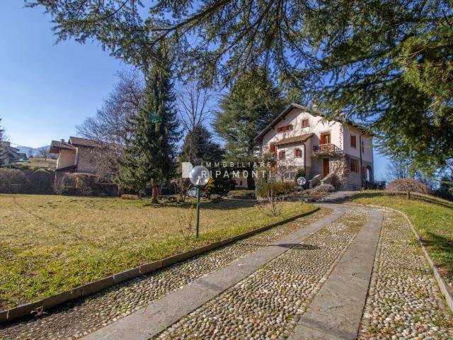 Villa in vendita, Cremeno maggio