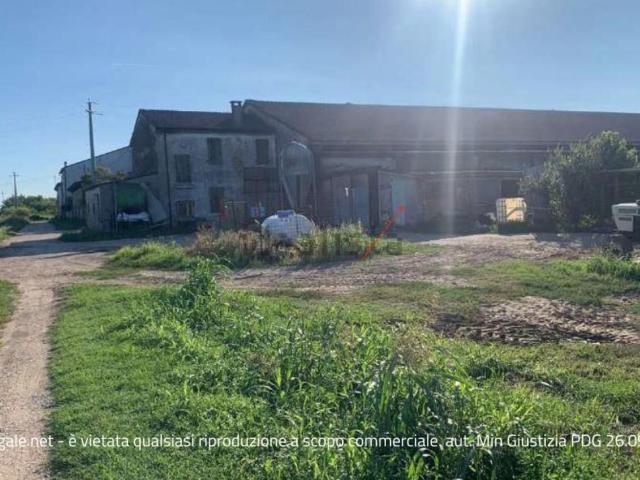 Villa in vendita di 15064 m² in Via Cercomano, 15