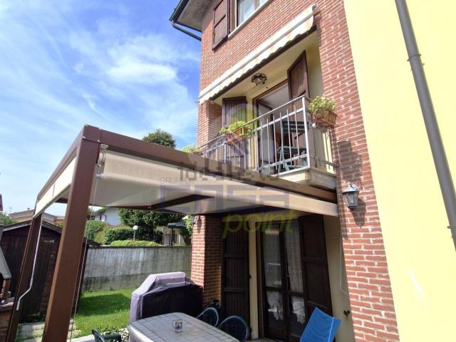Villa in vendita di 150 m² in Via delle Ortensie