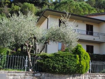Villa in vendita di 160 m² in Via Antonio Pacinotti, 9