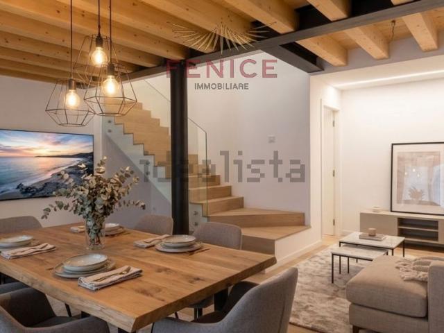 Villa in vendita di 165 m² in Via Ronzinella, 11