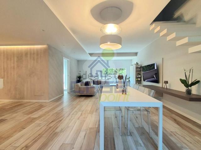 Villa in vendita di 173 m² in Via Giuseppe Verdi