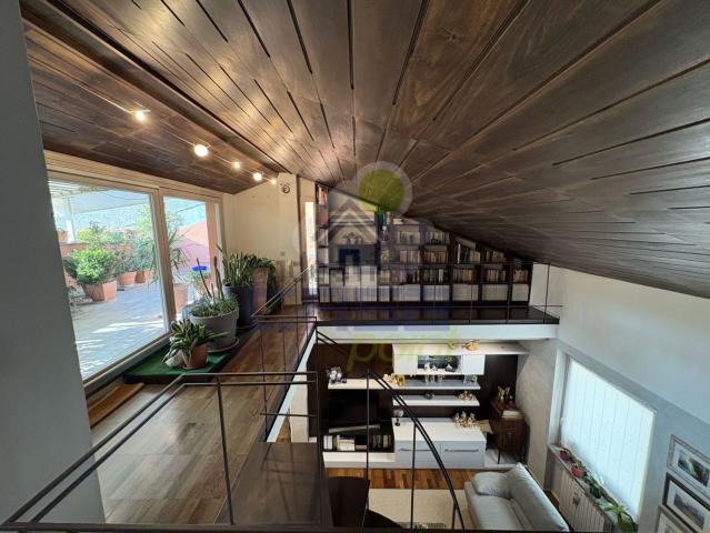 Villa in vendita di 170 m² in Via Nino Bixio