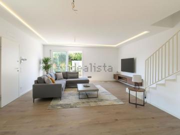Villa in vendita di 183 m² in Vicolo Svevo