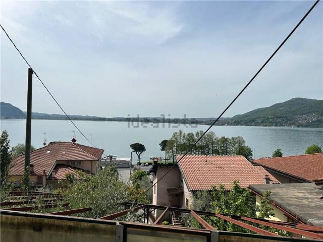 Villa in vendita di 190 m² in Via Campitino