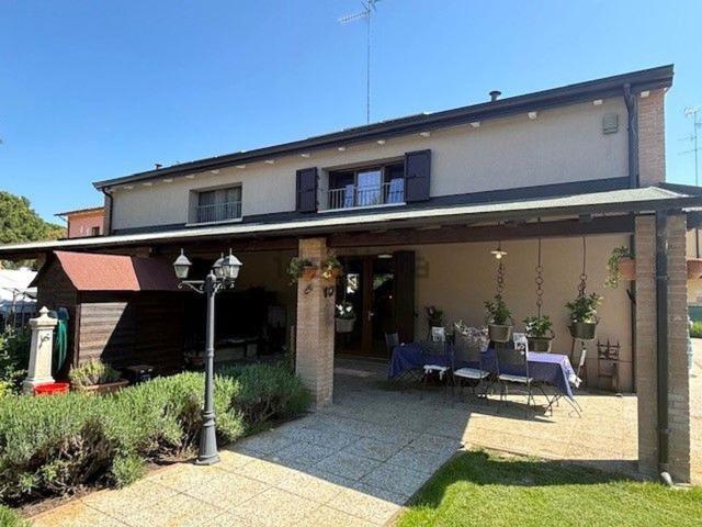 Villa in vendita di 195 m²