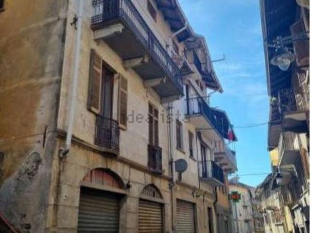Villa in vendita di 102 m² in Via Roma, 114