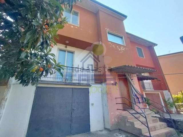 Villa in vendita di 108 m² in Via della Libertà