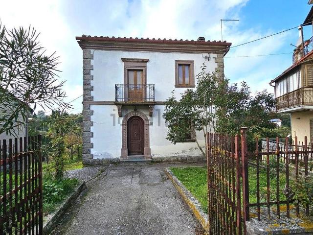 Villa in vendita di 115 m² in Via Vittorio Emanuele III