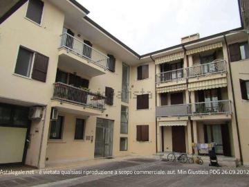 Villa in vendita di 123 m² in Via Don Giovanni Battista Tessari, 12