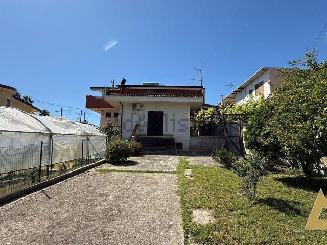 Villetta a schiera in vendita di 120 m² in Via Santa Maria, 10