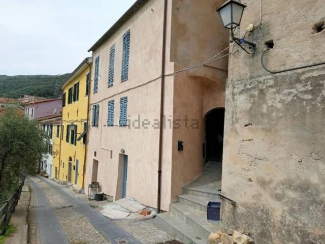 Villa in vendita di 127 m² in Via Edmondo de Amicis