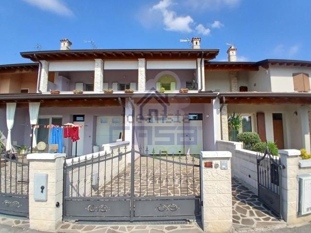 Villa in vendita di 130 m² in Via Wolfgang Amadeus Mozart