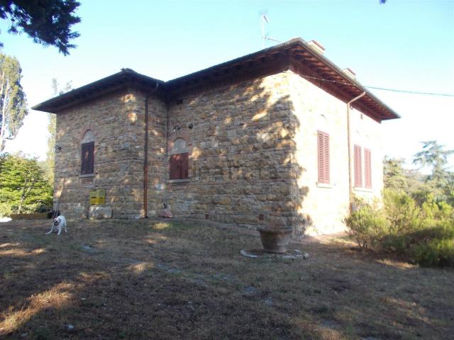 Villa in vendita di 240 m²