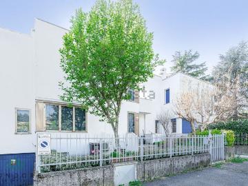 Villa in vendita di 253 m² in Via Giambologna