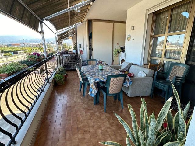 Villa in vendita di 251 m² in Via Santa Lucia, 55