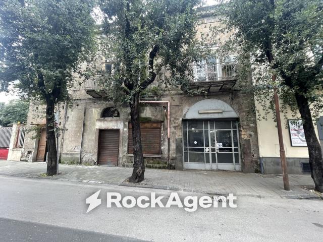 Villa in vendita di 260 m² in Corso V. Emanuele, 129
