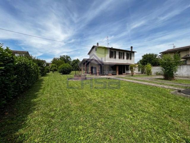 Villa in vendita di 200 m² in Via Guglielmo Marconi