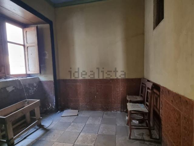 Villetta indipendente in vendita di 200 m² in Via Ruggero I, 65