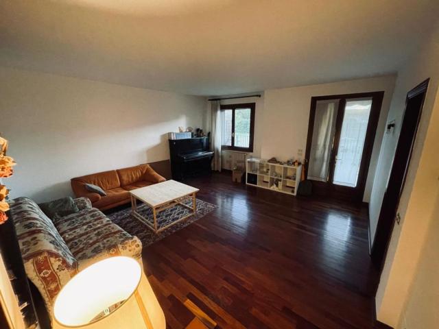 Villa in vendita di 205 m² in Via Rovereto