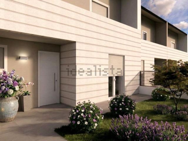 Villa in vendita di 213 m² in Via Davide Franceschetti, 19