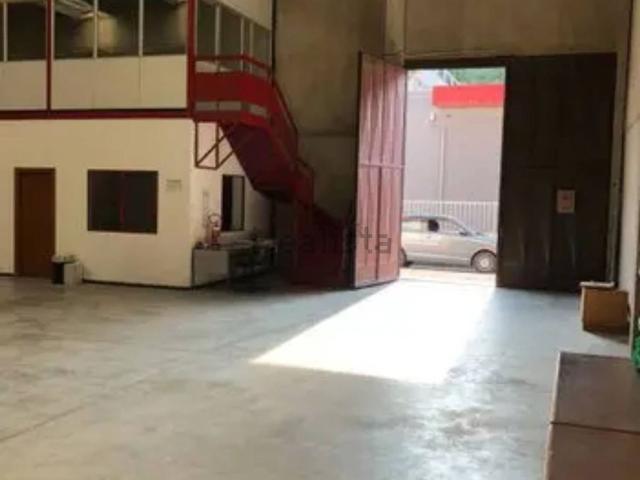 Villa in vendita di 340 m² in Via Maestri del Lavoro