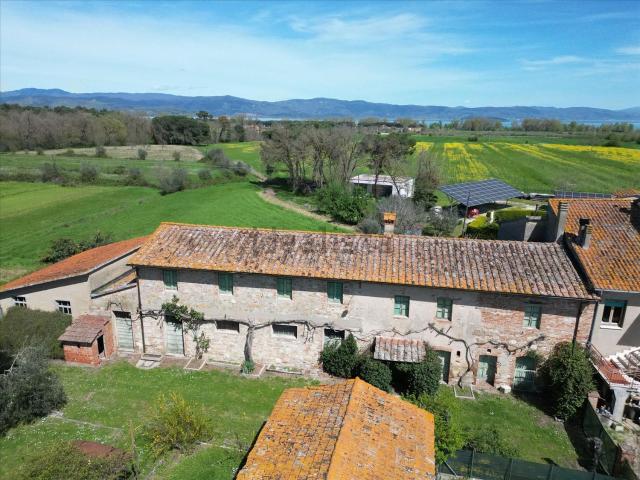Villa in vendita di 300 m² in Località Marchett