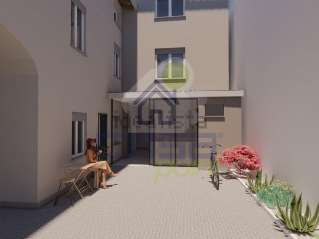 Villa in vendita di 315 m² in Via Milazzo