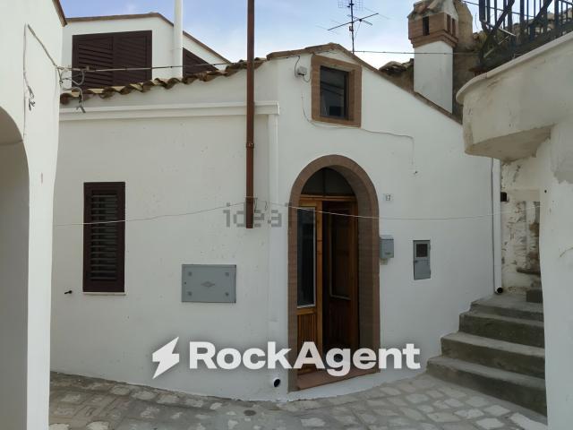 Villa in vendita di 66 m² in Via dei Mille, 26