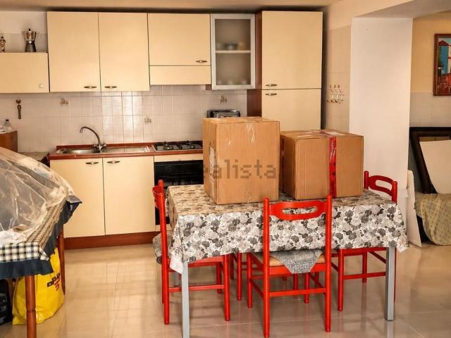 Villa in vendita di 94 m² in Via Dante Alighieri