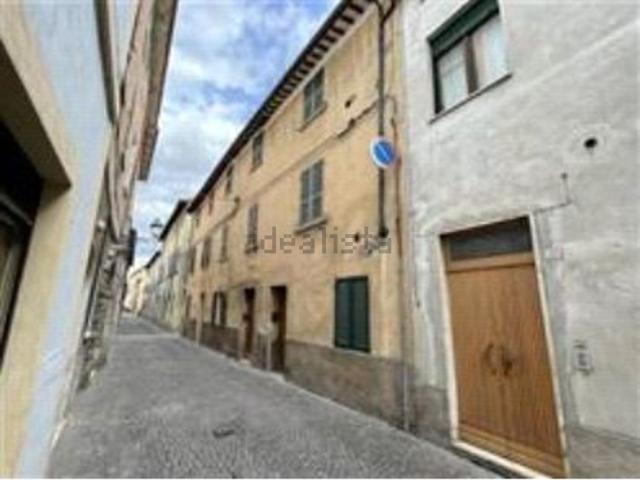 Villa in vendita di 98 m² in Via Atanagi, 28