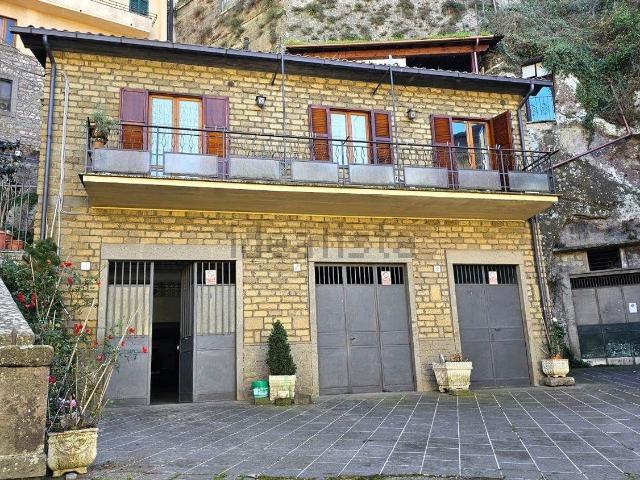 Villa in vendita di 91 m² in Via del Giardino