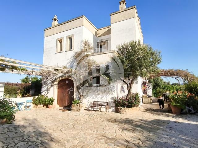 Esclusiva villa di 300 mq in vendita Fasano, Italia