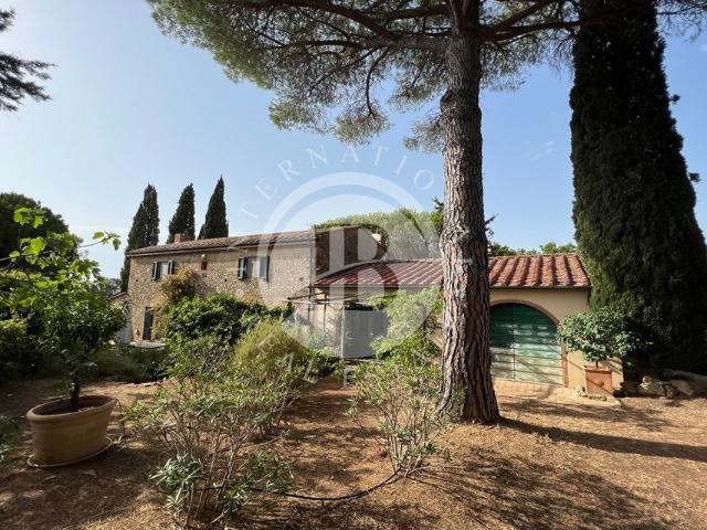 Villa in vendita Guardistallo, Italia