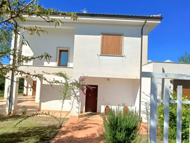 Villa in vendita in contrada macchione, Feroleto Antico