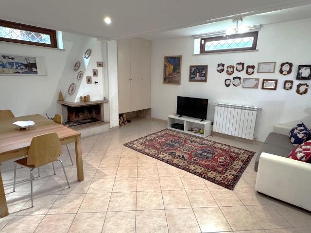 Villa in vendita in via di trigoria 0, Roma