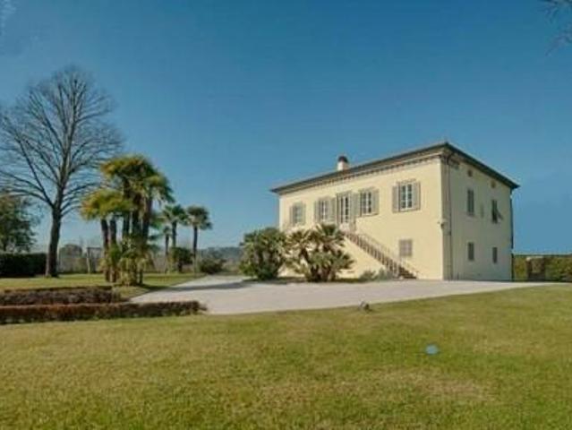 Villa in vendita, Lucca monte san quirico
