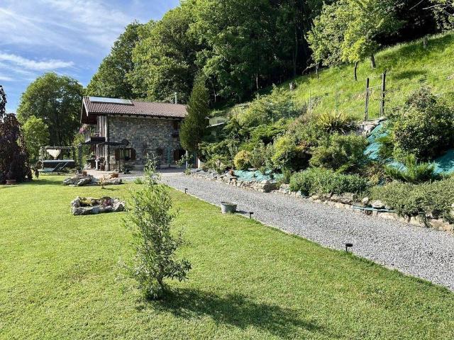 Villa in vendita Località Vargnano, snc, Blessagno, Como, Lombardia