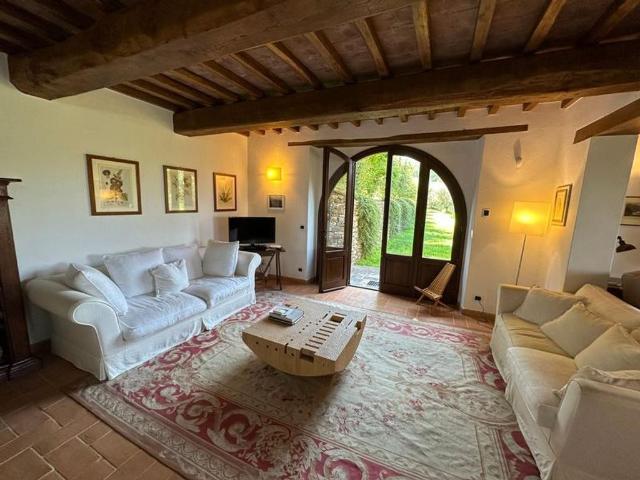 Villa in vendita Perugia, Umbria