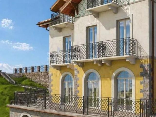 Villa in vendita Stresa, Italia