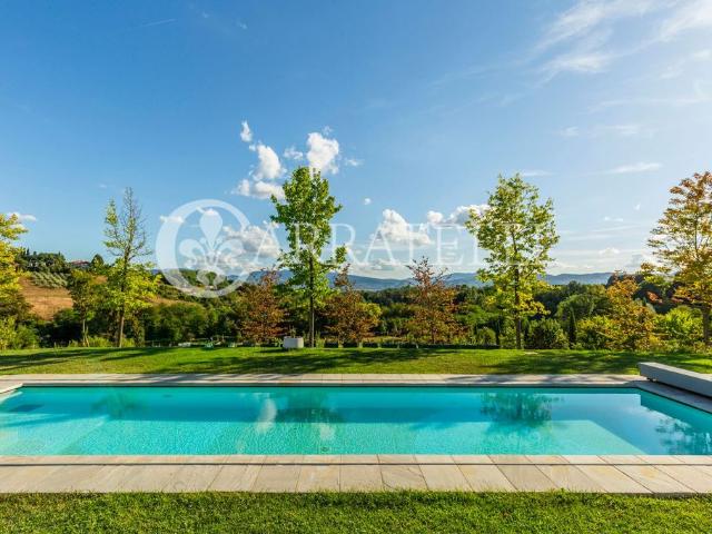 Villa in vendita Scarperia e San Piero, Toscana
