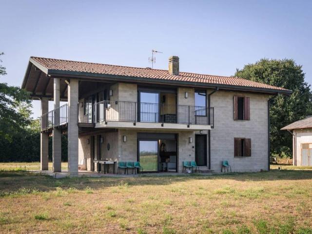 Esclusiva villa in vendita Via Vigevano, 121, Bareggio, Milano, Lombardia