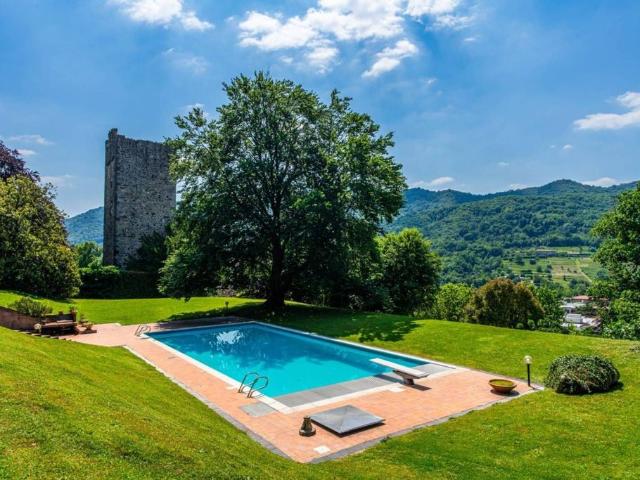 Villa in vendita Via Barella, 20, Cisano Bergamasco, Bergamo, Lombardia