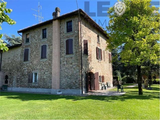 Villa in vendita via beslan, Vignola, Modena, Emilia Romagna