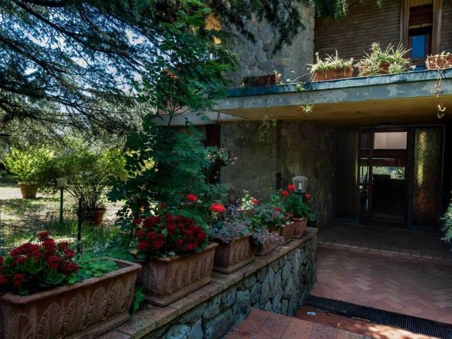 Villa in vendita Via dei Massoni, 32, Firenze, Toscana