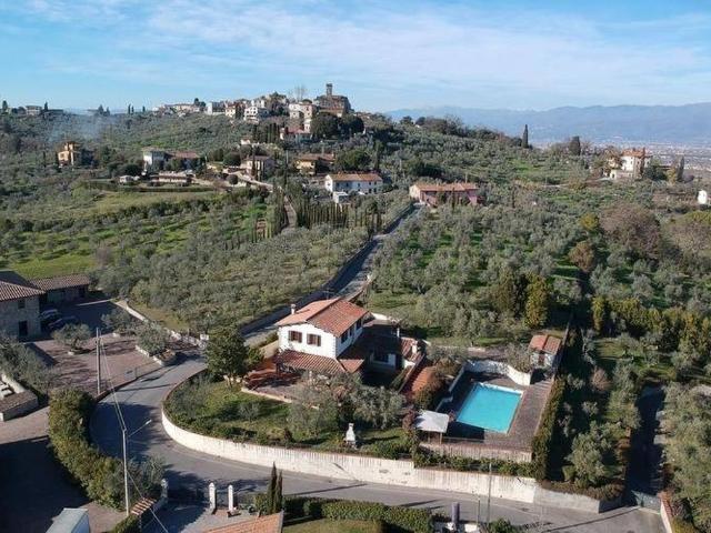 Villa in vendita Via del Pozzo San Sebastiano, Pistoia, Toscana