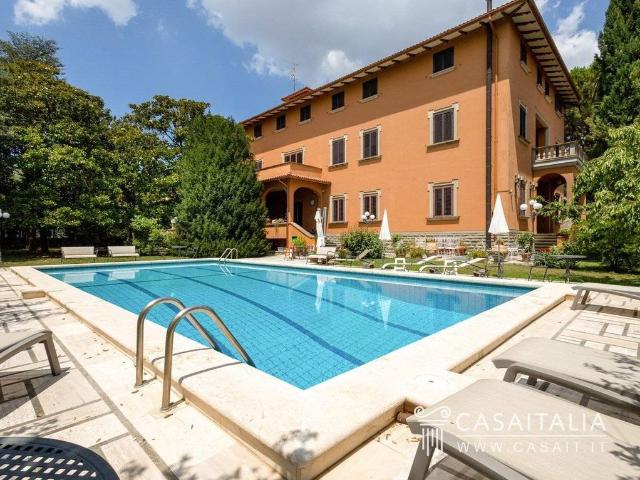 Villa in vendita Via della Carboneria, 2, Corciano, Umbria