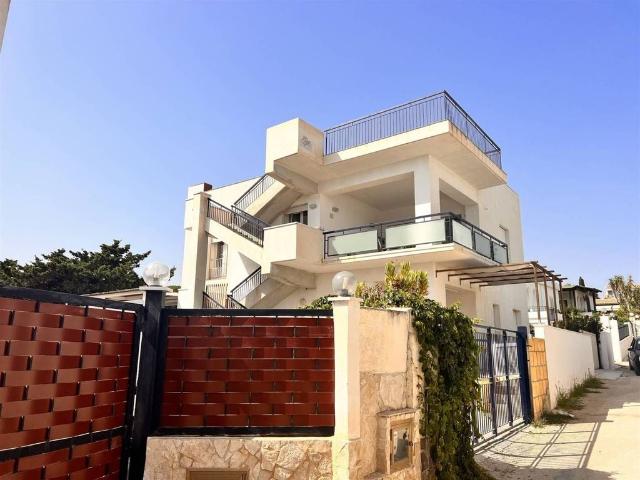 Villa in vendita Via delle Margherite, 13, Menfi, Agrigento, Sicilia